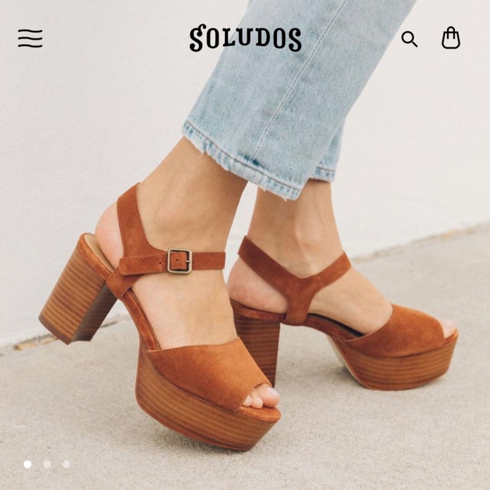 NWT Soludos Avra Platforms